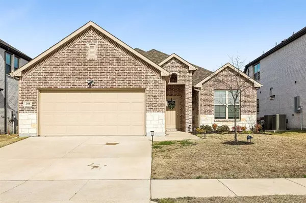 395 Waters Ridge Drive, Lavon, TX 75166