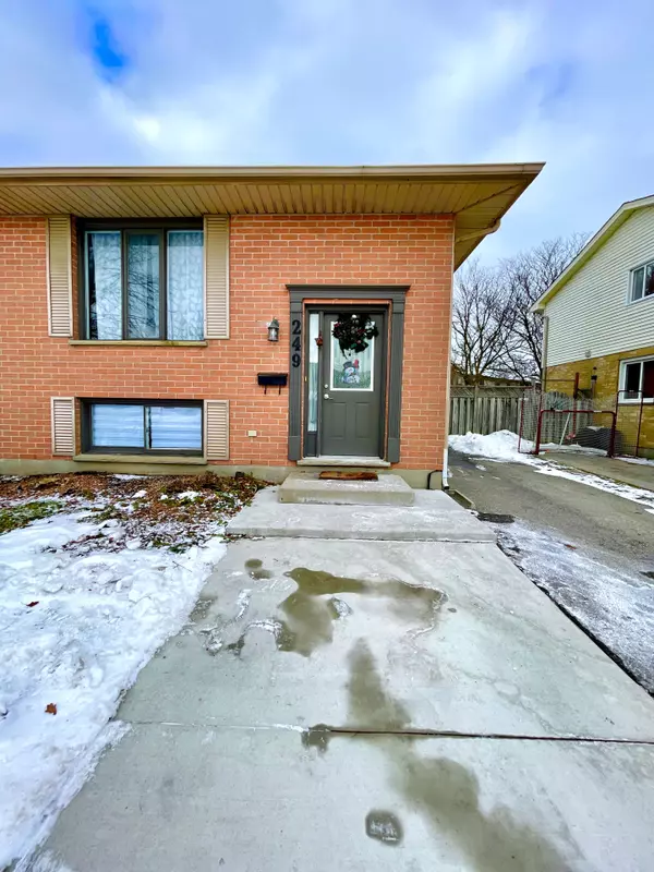 London, ON N5V 4A7,249 Martinet AVE #A