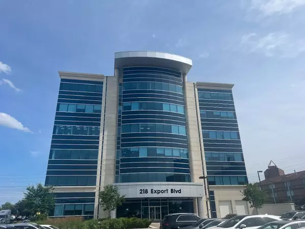 218 Export BLVD #108, Mississauga, ON L5S 0A7