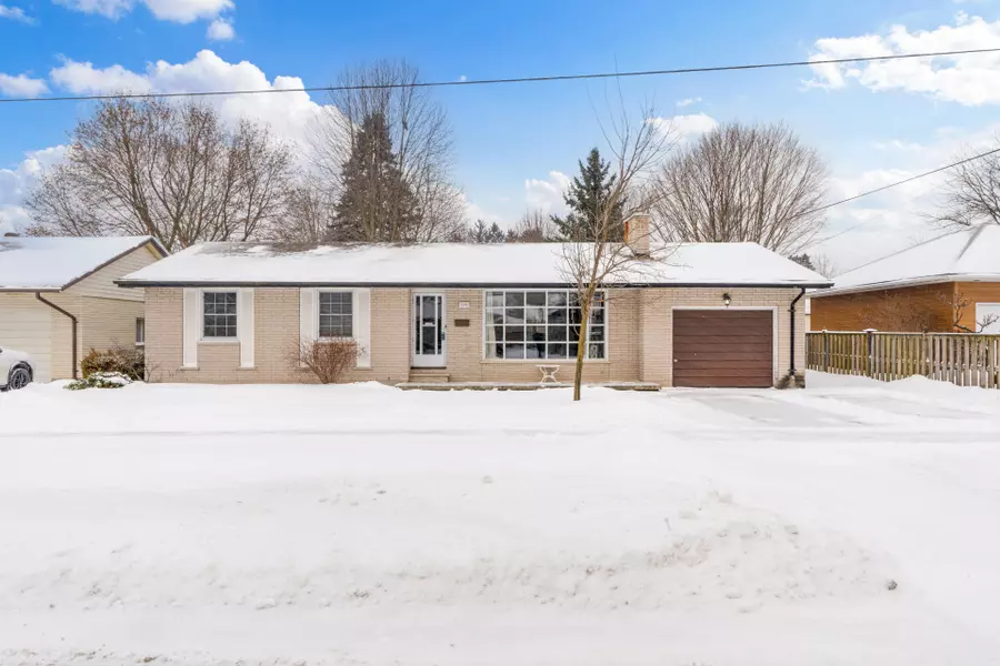 175 Ontario ST W, Middlesex, ON N7G 1B8