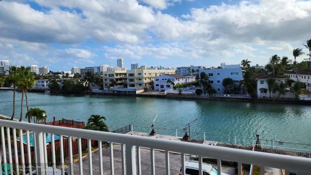 110 S Shore Dr  #4E, Miami Beach, FL 33141