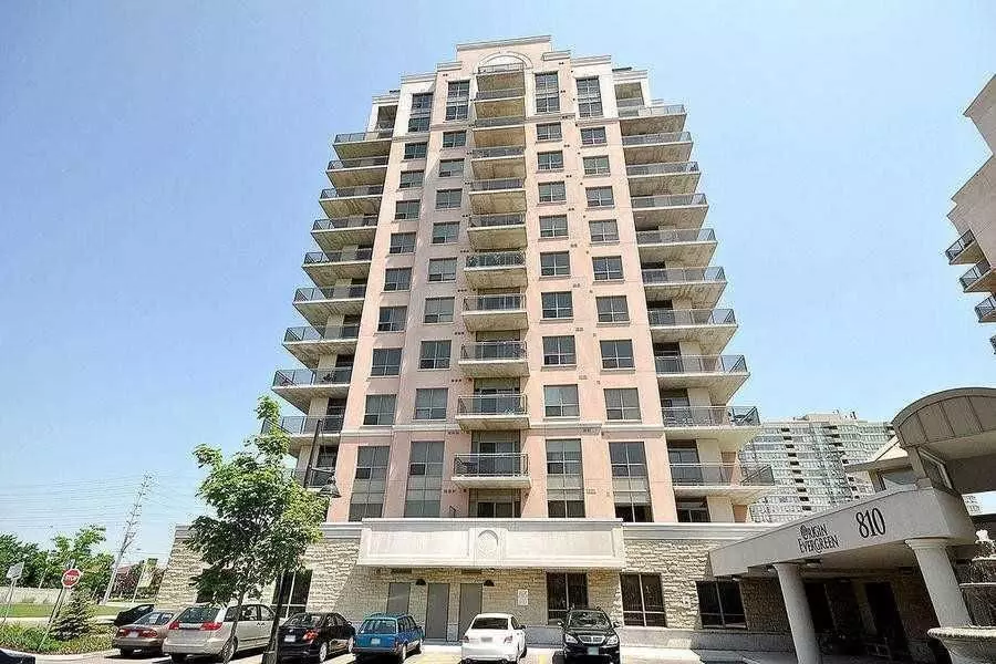 Mississauga, ON L5V 0A4,810 Scollard CT #206