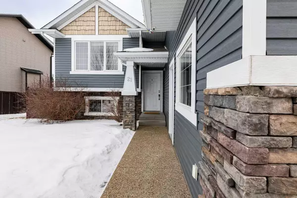 Lacombe, AB T4L 2P3,21 Estella CRES