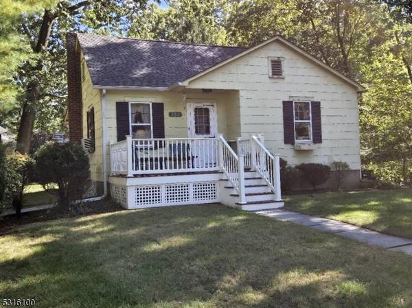 352 Amherst St, Wyckoff Twp., NJ 07481