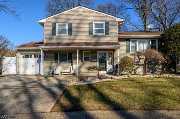 19 Kester Dr, Edison Twp., NJ 08817