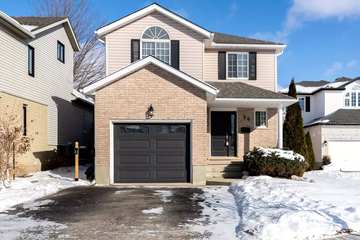 Kitchener, ON N2A 4B9,26 Gregg CT