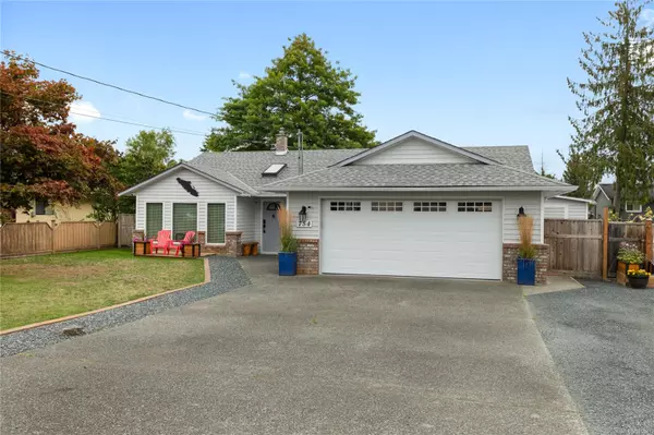 754 Nanoose Ave, Parksville, BC V9P 1E8