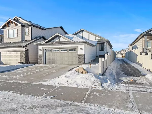 48 Drake Landing GDNS, Okotoks, AB T1S 0P6