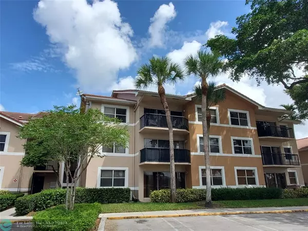 Coral Springs, FL 33067,8955 Wiles Rd  #104