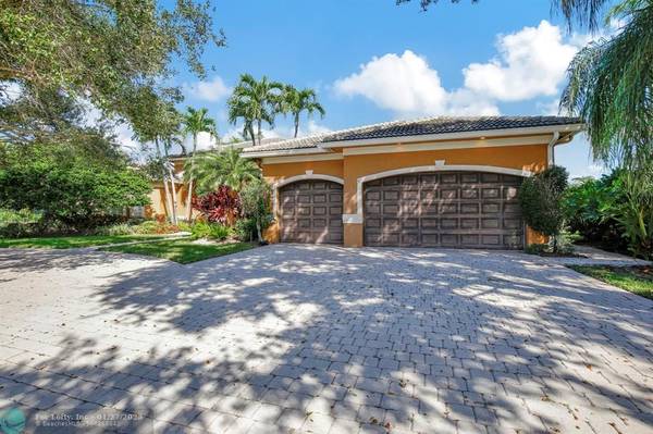 13161 SW 40th St,  Davie,  FL 33330