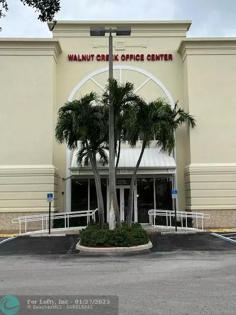 Hollywood, FL 33024,1779 N University Dr  #101