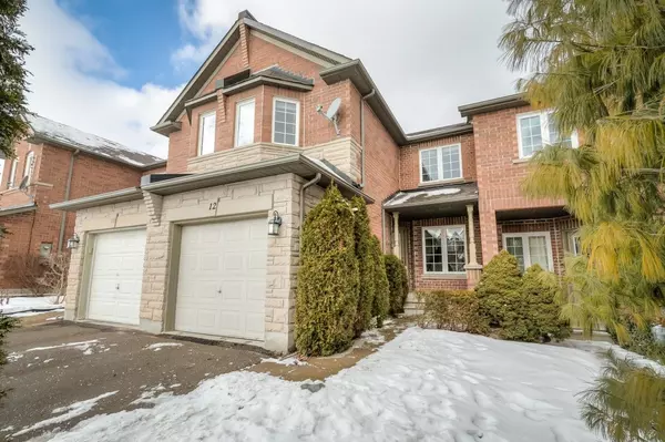 12 Cedarcrest CRES, Richmond Hill, ON L4S 2P5