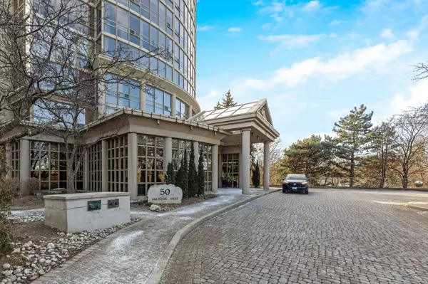 Mississauga, ON L5R 3P5,50 Eglinton AVE W #501