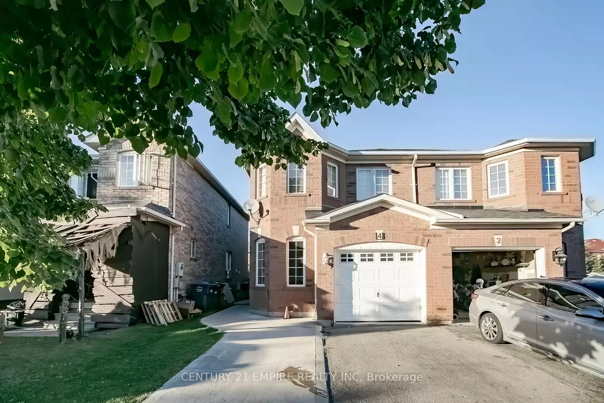 Brampton, ON L6X 4W7,4 Lake Louise DR