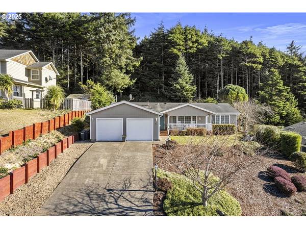 440 NE 70TH PL, Newport, OR 97365