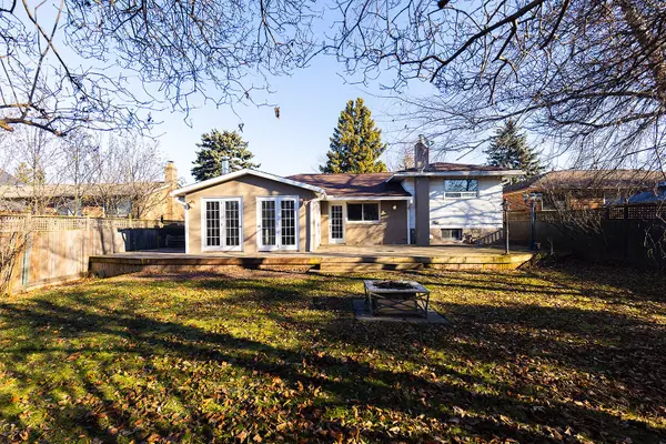 Halton, ON L6L 3N8,452 Southland CRES