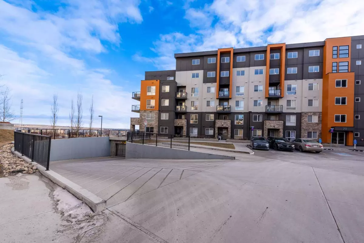 Calgary, AB T3R 1R9,20 Kincora Glen PARK Northwest #703