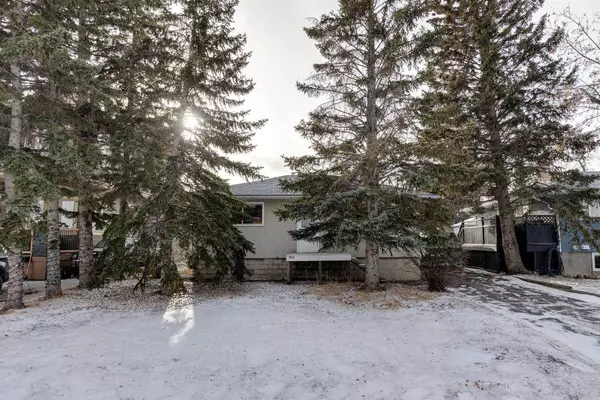 4635 29 AVE Northwest, Calgary, AB T3B 0J1