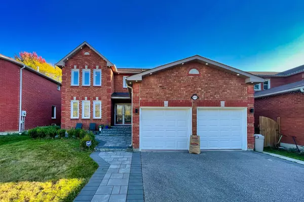 Oshawa, ON L1K 2H3,971 Thimbleberry CIR