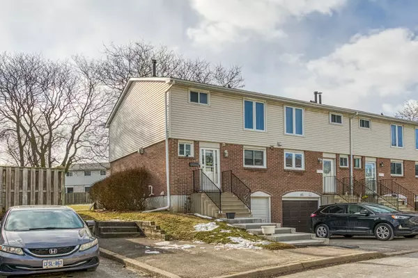 Hamilton, ON L8K 6L4,120 Quigley RD #66