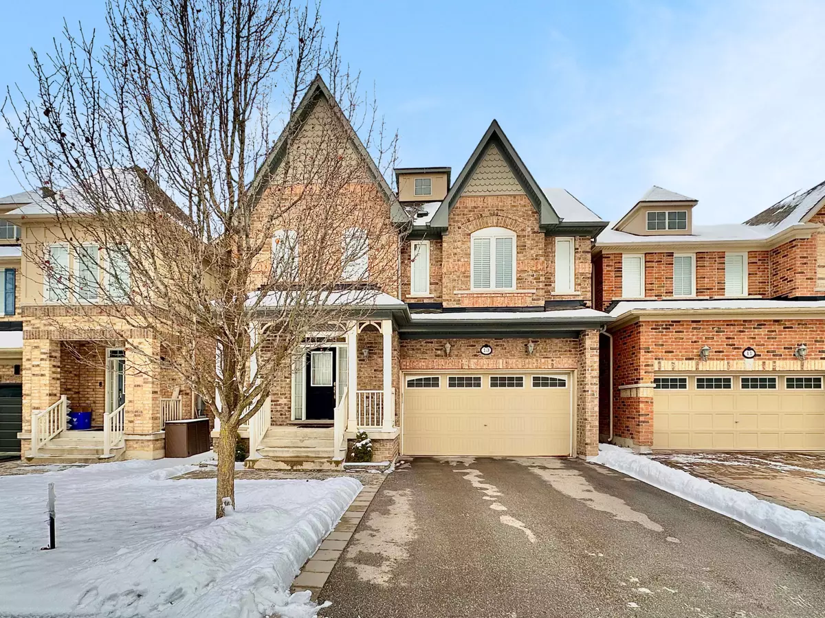 Markham, ON L6C 0L3,13 Duke Of Cornwall DR