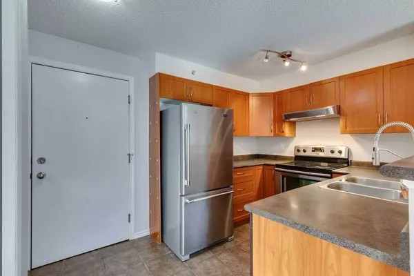 Calgary, AB T2Y0B4,2395 Eversyde AVE Southwest #1321