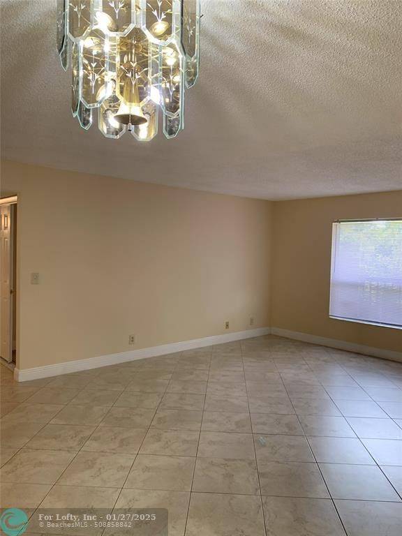 Coconut Creek, FL 33066,2700 Carambola Cir  #2700