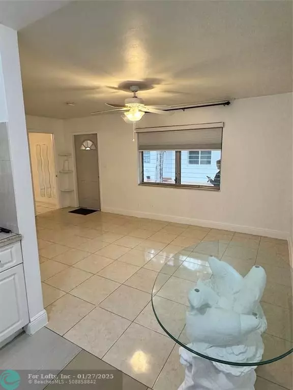 Hallandale Beach, FL 33009,823 NE 10