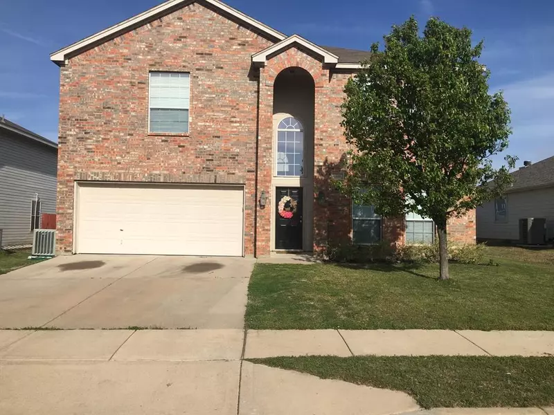 14112 Cochise Drive, Fort Worth, TX 76052