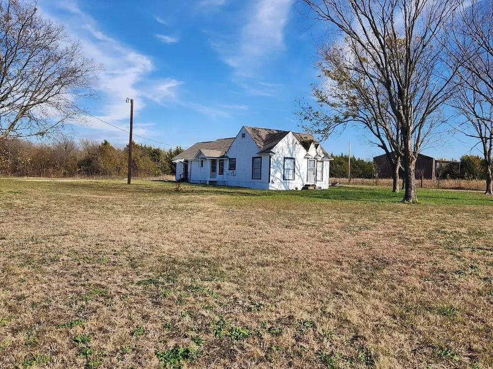 Leonard, TX 75452,4494 N US Highway 69