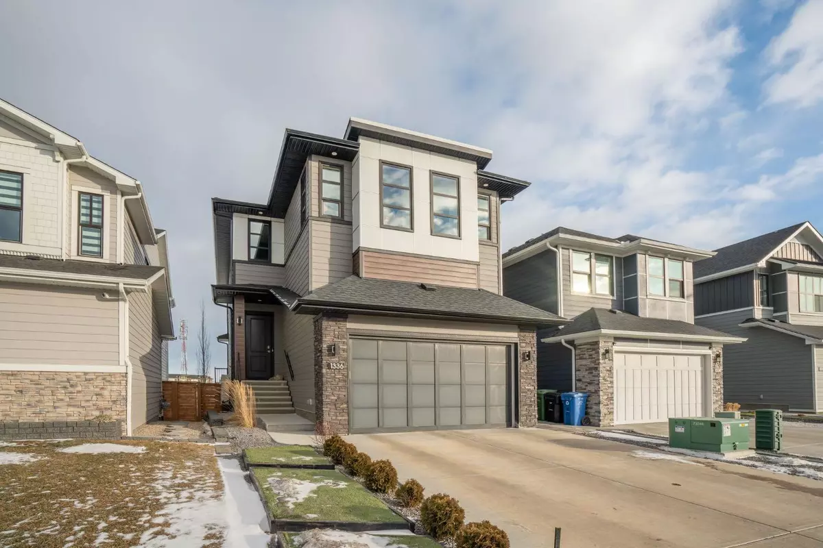 Calgary, AB T3K 2M1,1336 Harvest Hills DR NE