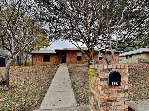 432 Edmonds Way, Desoto, TX 75115