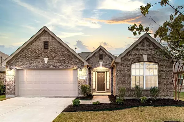 2704 Sun Creek Drive, Little Elm, TX 75068