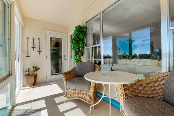 Pompano Beach, FL 33060,1965 SE 5th Ct  #207