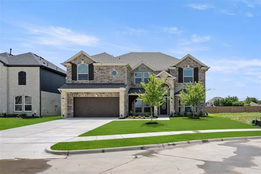 7031 Hidden Harbor Road, Grand Prairie, TX 75054