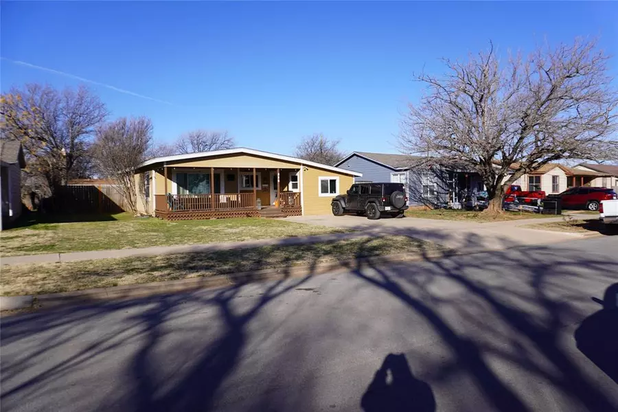 826 S La Salle Drive, Abilene, TX 79605