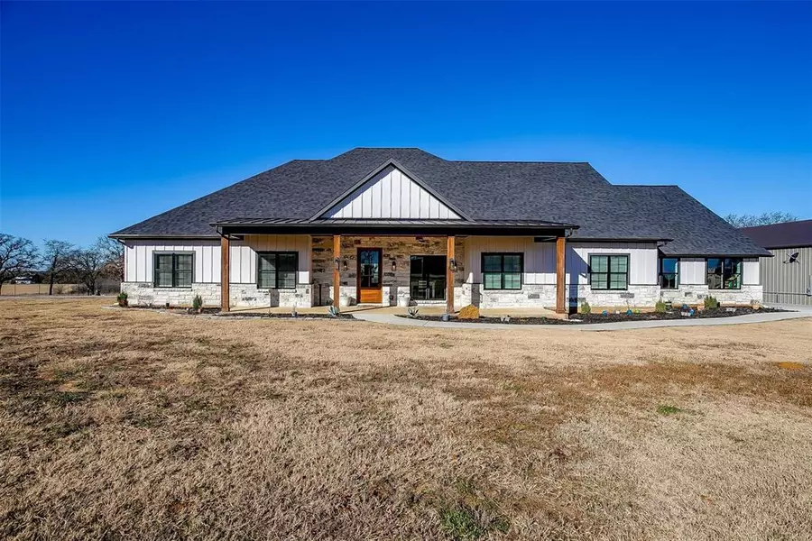 5621 County Road 803, Joshua, TX 76058