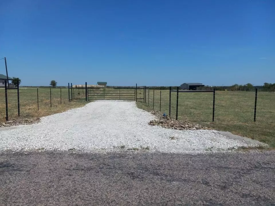 Valley View, TX 76272,1409 County Road 207