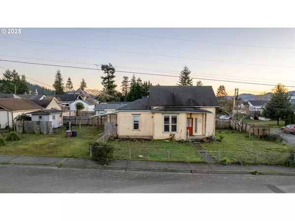 Coquille, OR 97423,584 N BAXTER ST