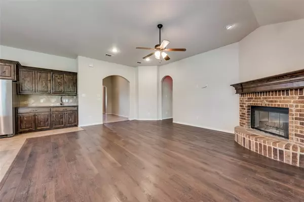 Springtown, TX 76082,146 Park View Court