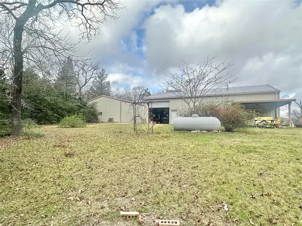 Buffalo, TX 75831,10178 County Road 272