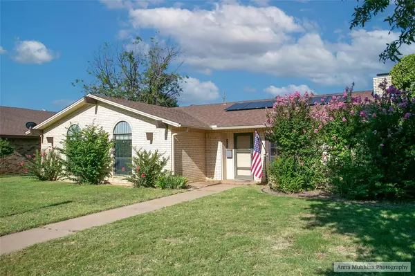 Wichita Falls, TX 76310,4602 Summit Drive