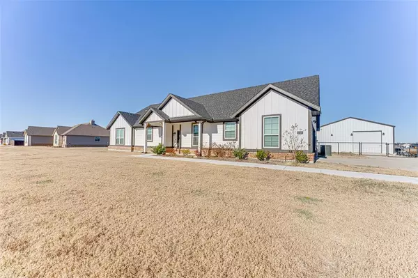 Oak Ridge, TX 75161,2710 Burr Oak Road