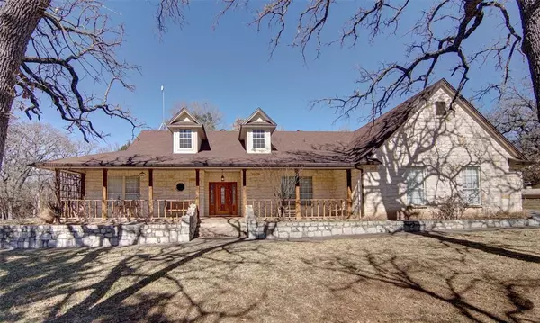 284 Duke Trail, Weatherford, TX 76088