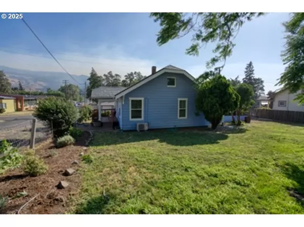 Lyle, WA 98635,401 Third ST