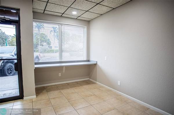 Coral Springs, FL 33076,11050 Wiles Rd  #102