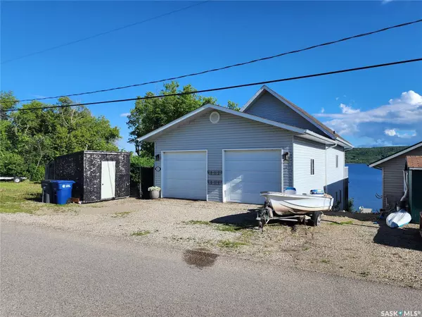 Round Lake, SK S0A 3Y0,121 Currie AVENUE