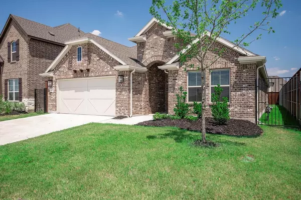 Haslet, TX 76052,1065 Wisdom Way Drive