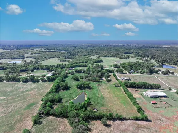 Lone Oak, TX 75453,3711 Farm to Market 513 S