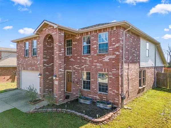 3200 Groveland Terrace, Denton, TX 76210